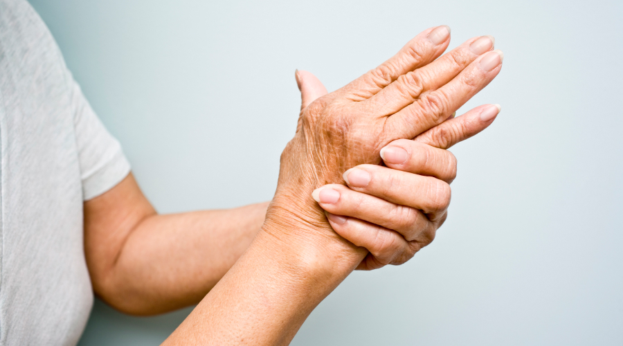 Managing arthritis to minimize discomfort