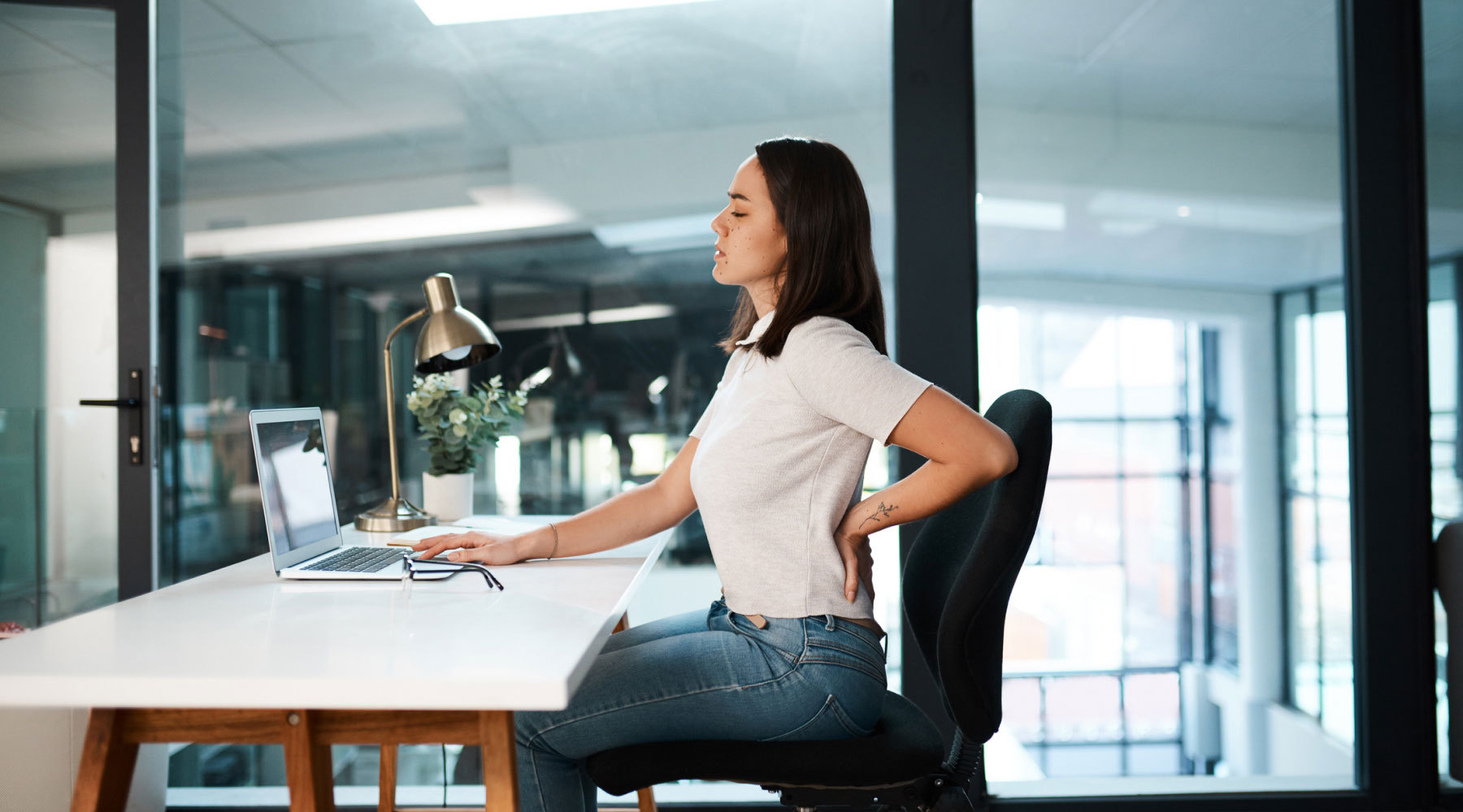 Proper Posture: Tips to Keep Your Spine Healthy